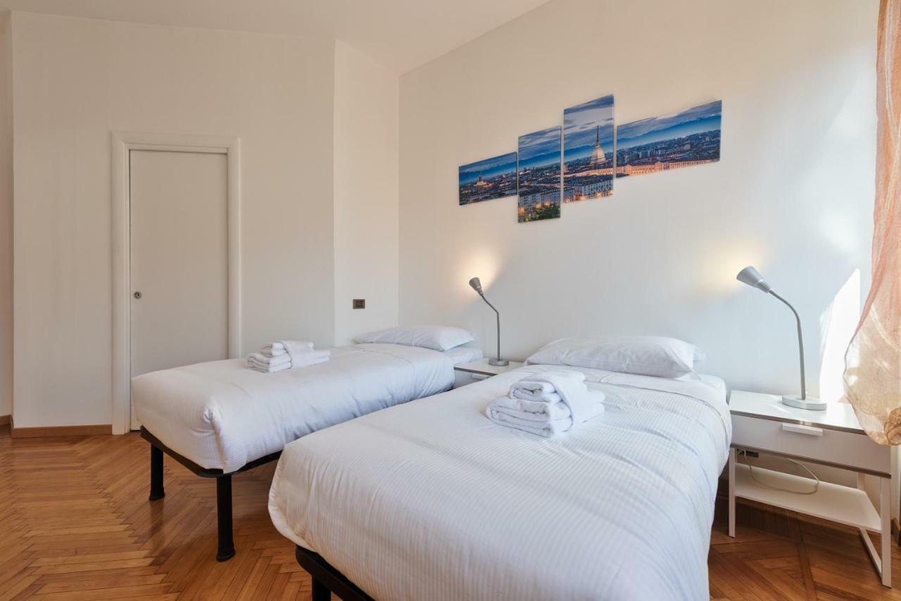 Vanchiglietta Colourful Apartment Torino Esterno foto
