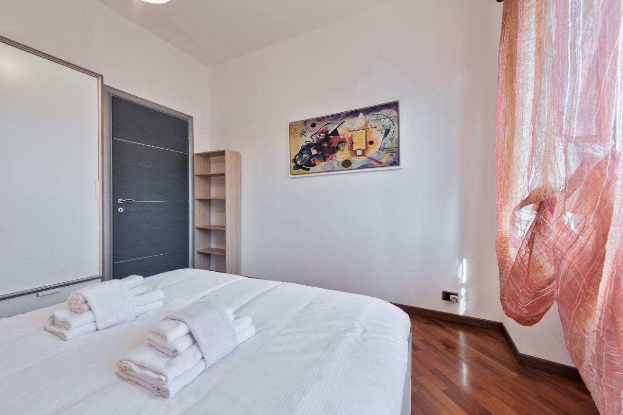 Vanchiglietta Colourful Apartment Torino Esterno foto